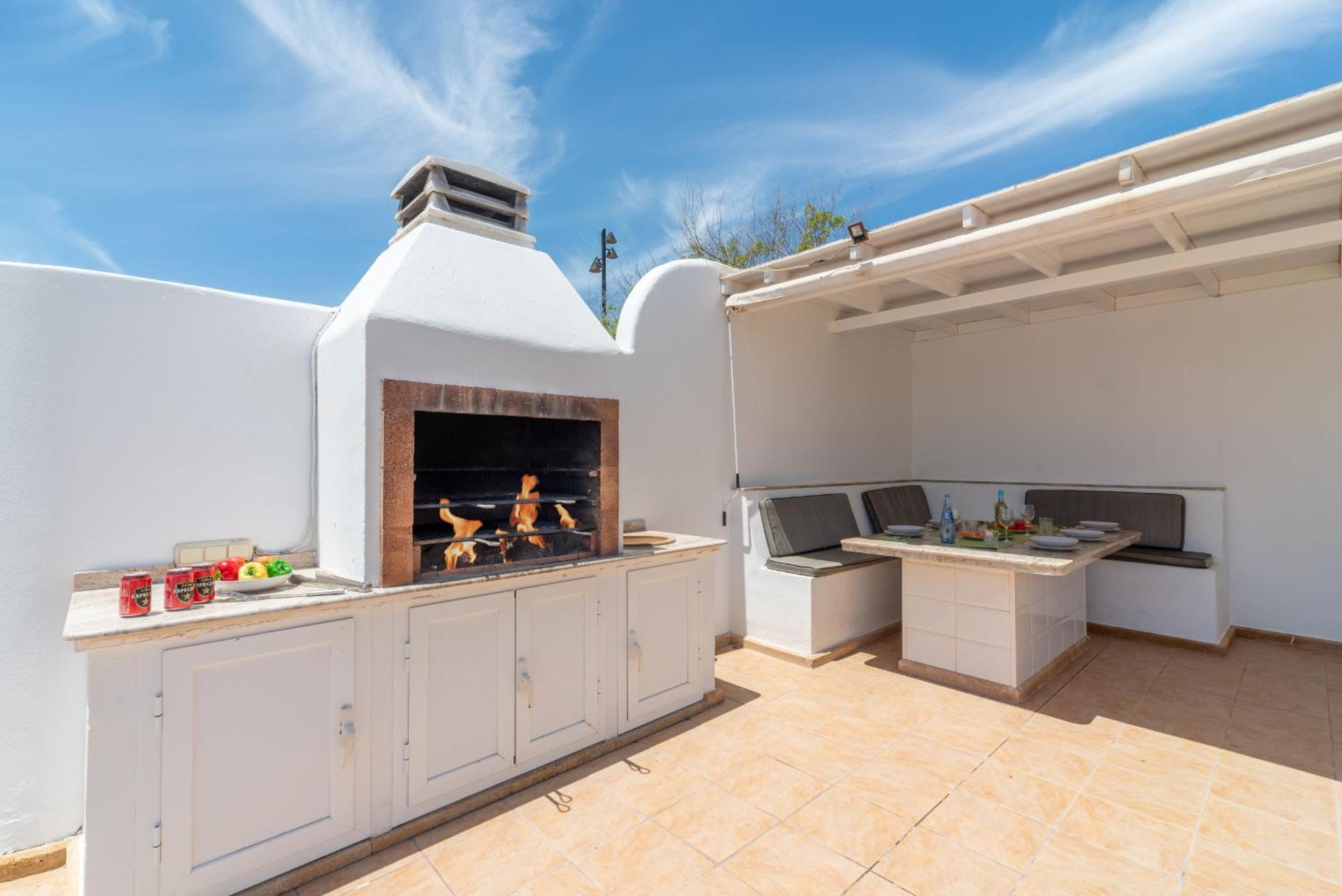 Villa Michelle - Lh114 By Villas Now Ltd Playa Blanca  Ngoại thất bức ảnh